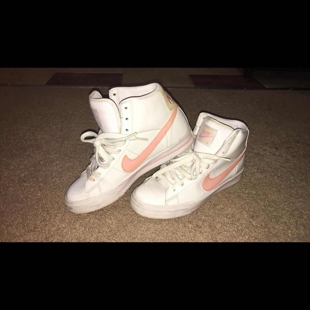 Women’s blazers. White with baby pink.